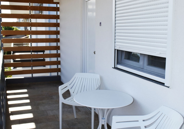 GARDEN ROOMS BALCONY